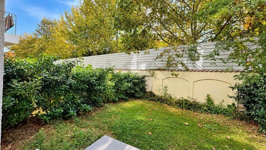 Apartament cu 2 camere decomandat în Băneasa