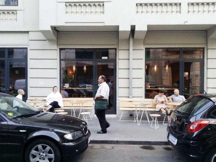 Spațiu comercial, de 254 mp, în P-ța Amzei