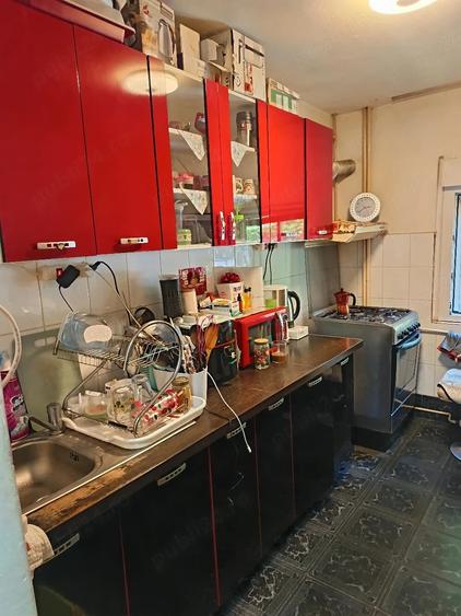 Apartament cu 2 camere semidecomandat în Confecții