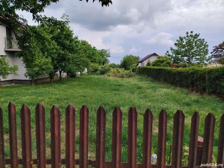 Teren de 10061 mp, în Vânători