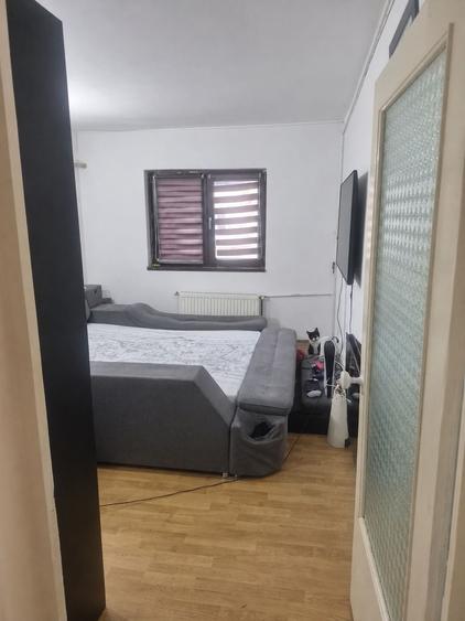 Garsonieră decomandată în Exterior Vest