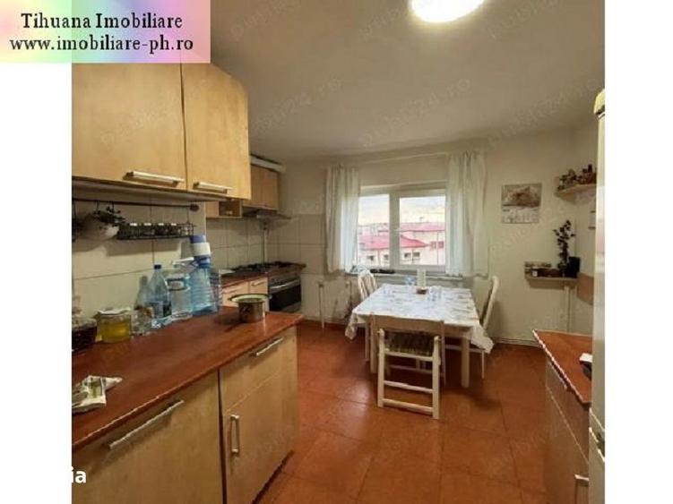 Apartament cu 3 camere, mobilat în Central