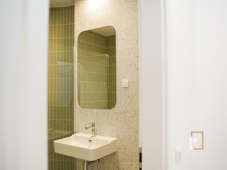 Apartament cu 2 camere semidecomandat, mobilat în Băneasa