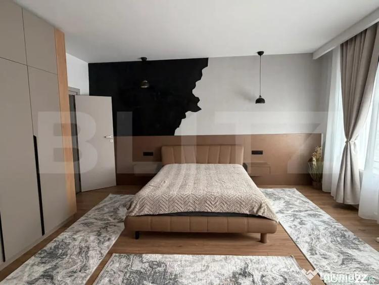 Casă cu 4 camere cu Teren 20 Mp în Central