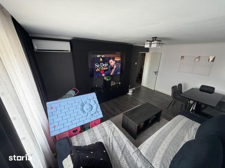 Apartament cu 3 camere în Vasile Alecsandri