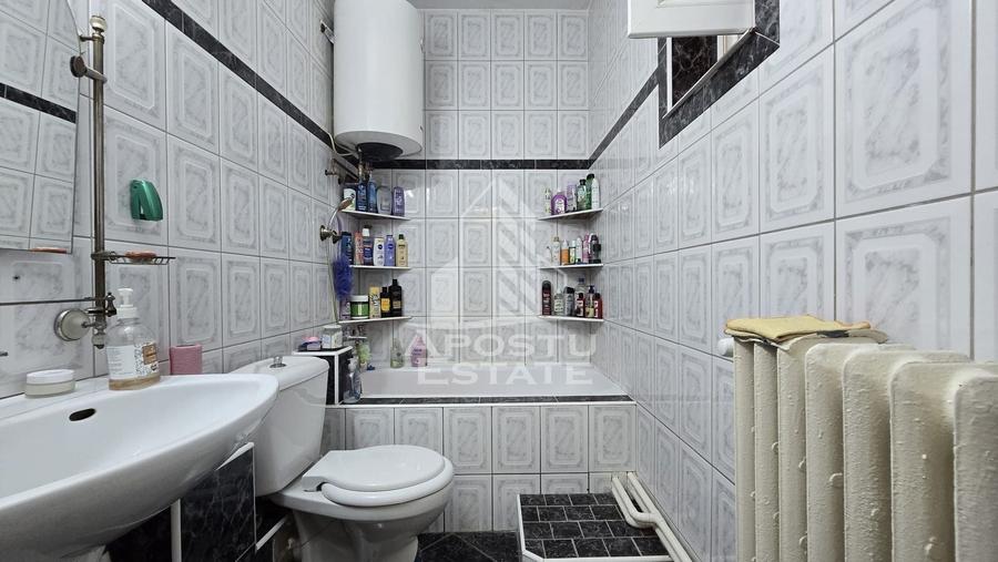 Casă individuală cu 4 camere cu Canalizare în Dragșina