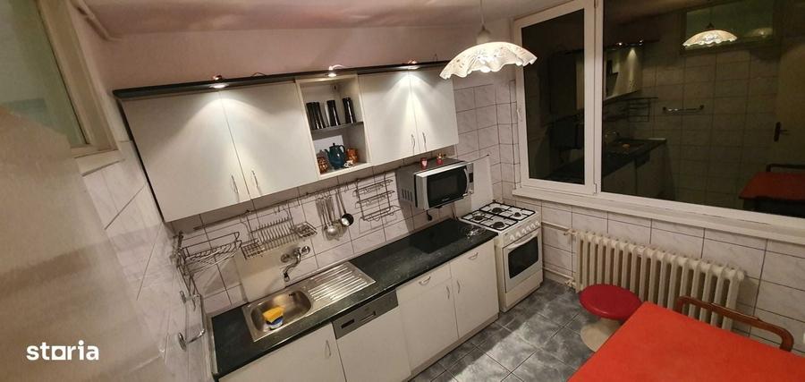 Apartament cu 2 camere decomandat în Domenii