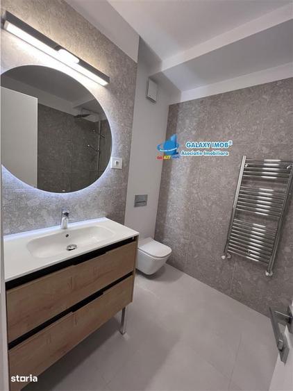 Apartament cu 4 camere, mobilat în Central