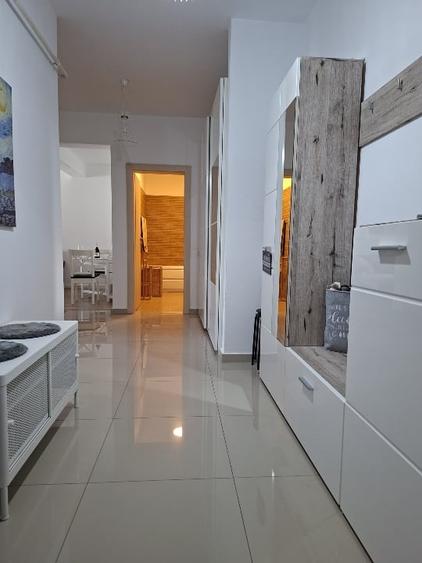 Apartament cu 2 camere decomandat, mobilat în Mihai Bravu