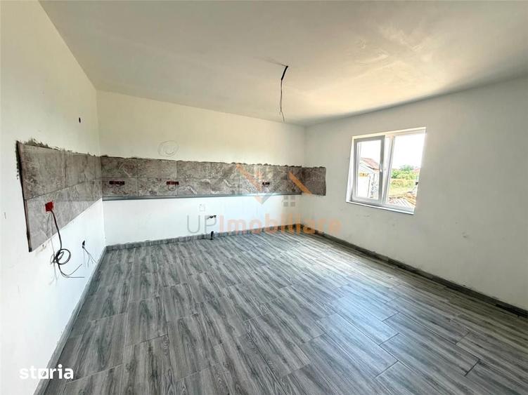 Casă cu 4 camere cu Teren 1439 Mp în Inand