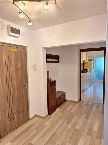 Vanzare apartament 3 camere decomandat Mazepa in spatele clinicii Arestetic - 8