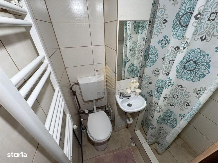 Apartament cu 2 camere semidecomandat în Decebal