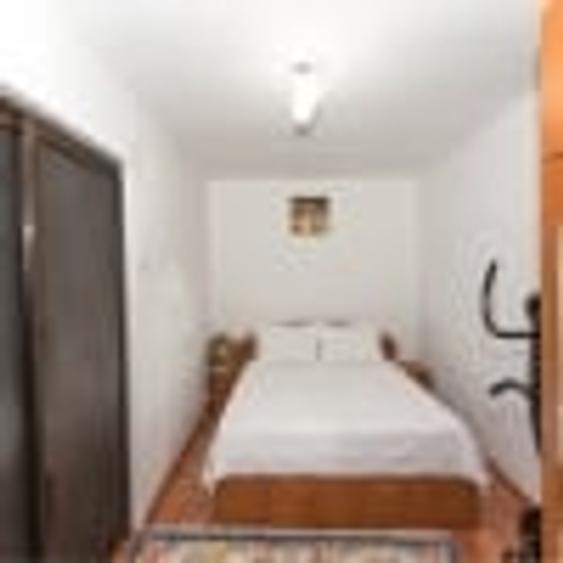 Apartament cu 3 camere semidecomandat, mobilat în Ștefănești