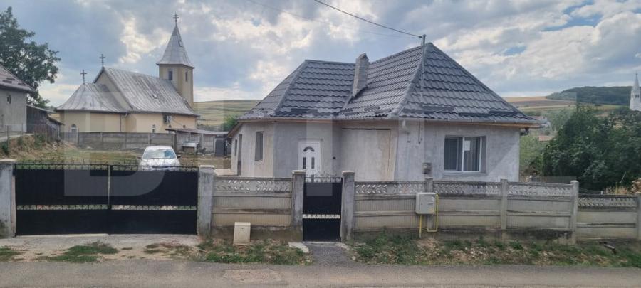 Casă cu 2 camere cu Teren 700 Mp în Central