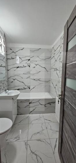 Apartament cu 3 camere decomandat în Semicentral