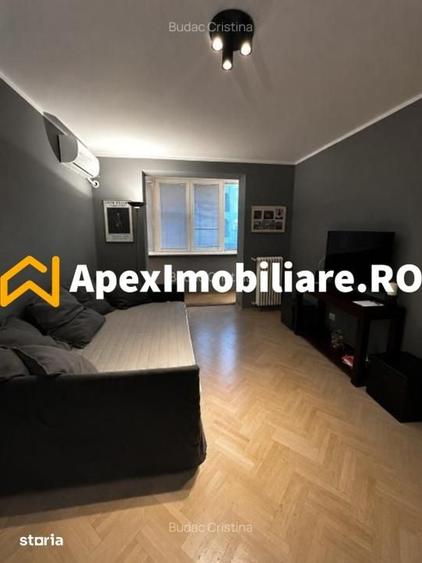 Apartament cu 3 camere semidecomandat în Cotroceni