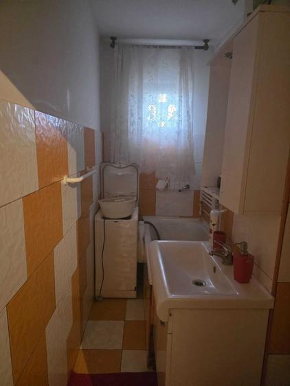 Apartament cu 2 camere decomandat în Solidarității