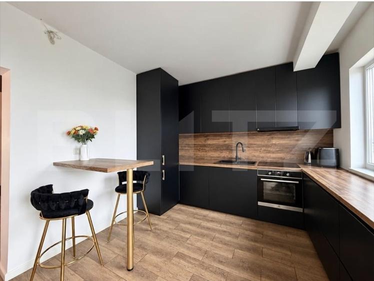 Duplex cu 4 camere cu Canalizare în Sânandrei