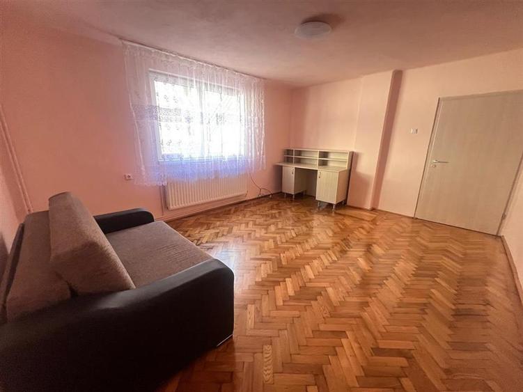 Casă individuală cu 3 camere cu Teren 300 Mp în Terezian