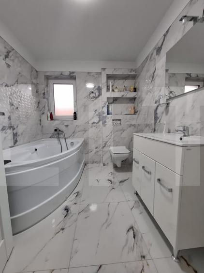 Casă individuală cu 6 camere cu Canalizare în Central