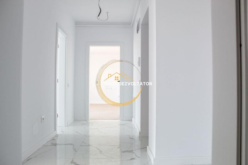 Apartament cu 3 camere decomandat în Theodor Pallady