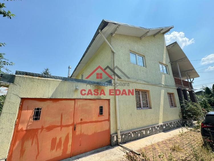 Casă individuală cu 7 camere cu Teren 522 Mp în Breaza