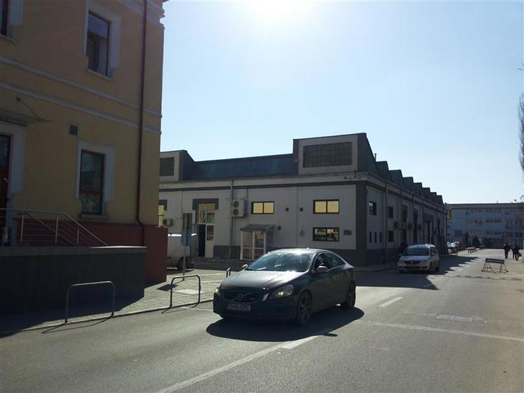 Spațiu industrial, de 256 mp, în Grozăvești
