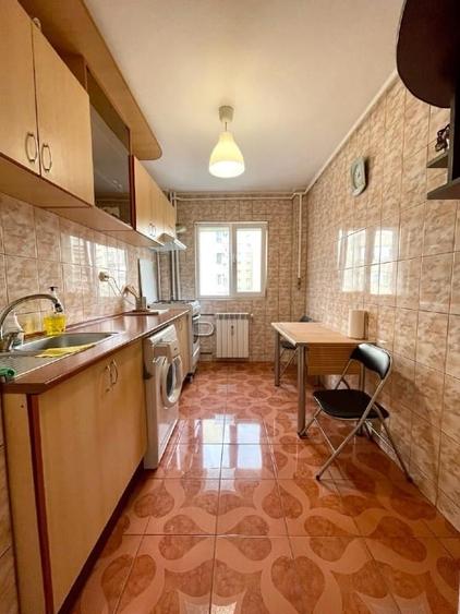 Apartament cu 2 camere decomandat, mobilat în Basarabia