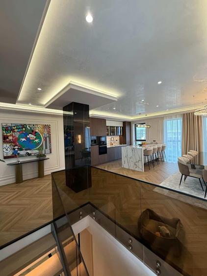 Penthouse cu 4 camere, mobilat în Aviației