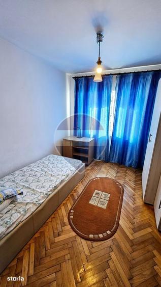 Apartament cu 3 camere, mobilat în Precista