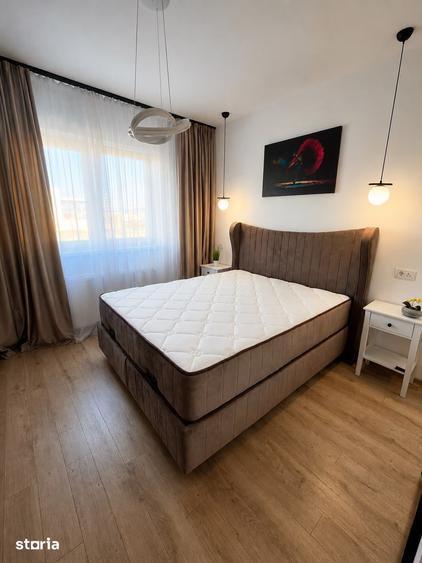 Apartament cu 3 camere în Tractorul
