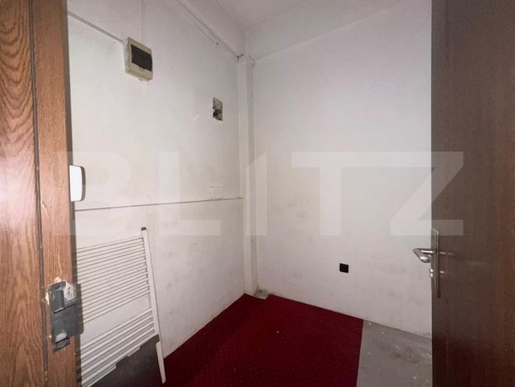 Spațiu comercial, de 100 mp, în Ultracentral