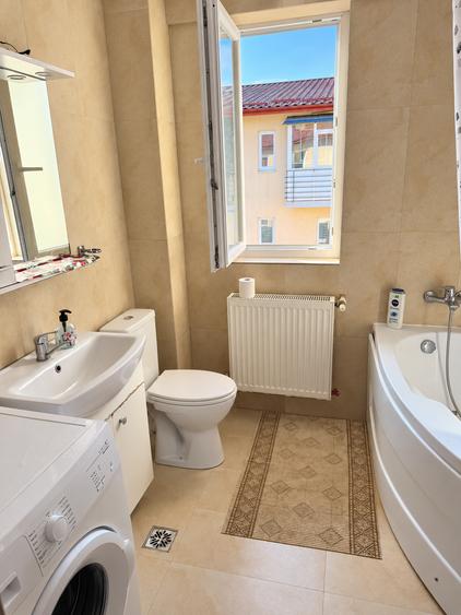 Apartament cu 3 camere nedecomandat în Valea Lupului