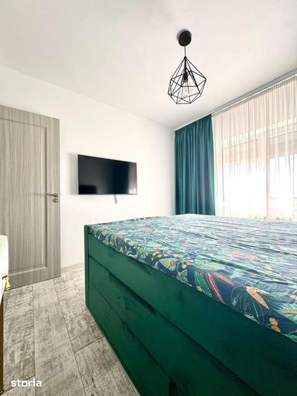 Apartament cu 3 camere semidecomandat în Dâmbovița