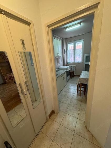 Apartament cu 2 camere semidecomandat în Ultracentral