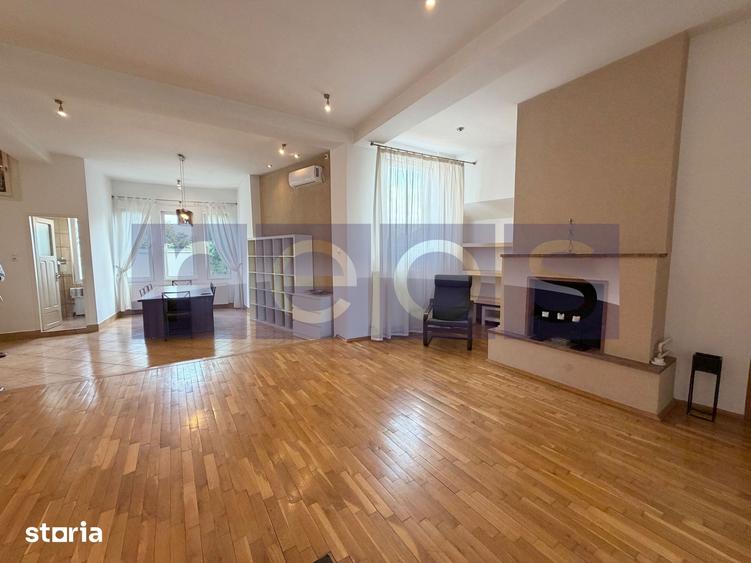 Apartament cu 3 camere în Primăverii