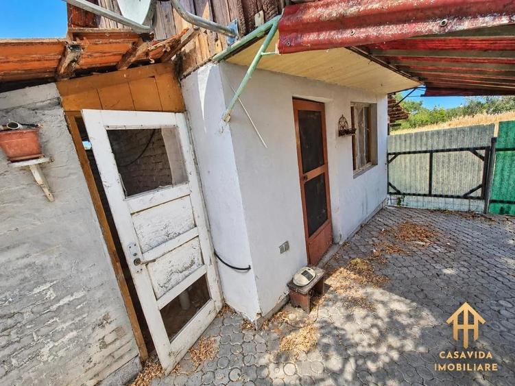 Casă cu Teren 509 Mp în Victor Vlad Delamarina