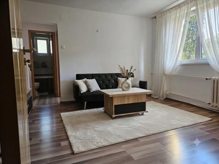 Apartament cu 2 camere decomandat în Apahida