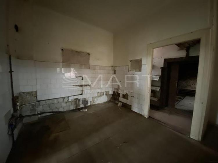 Apartament cu 5 camere în Turnișor