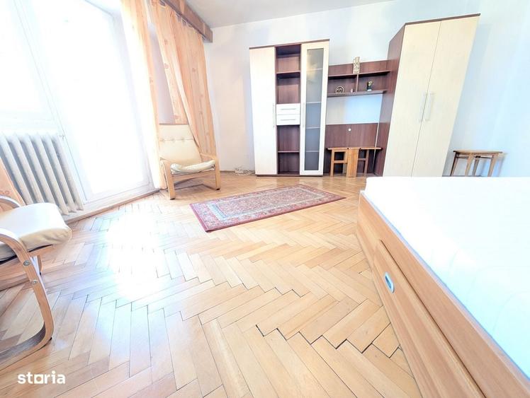 Garsonieră decomandată în Ștefan cel Mare