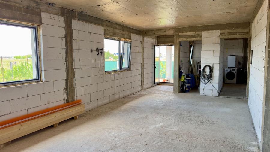 Casă individuală cu 3 camere cu Canalizare în Bâcu
