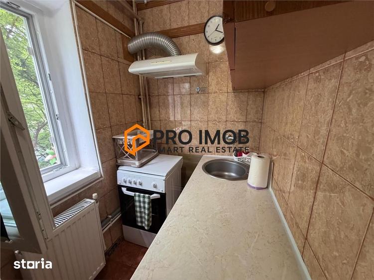Apartament cu 2 camere decomandat, mobilat în Central