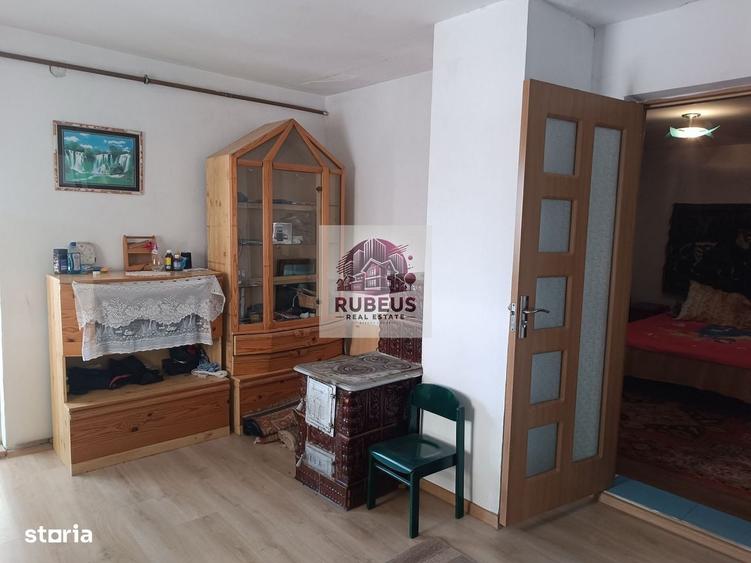 Casă cu 4 camere în 23 August