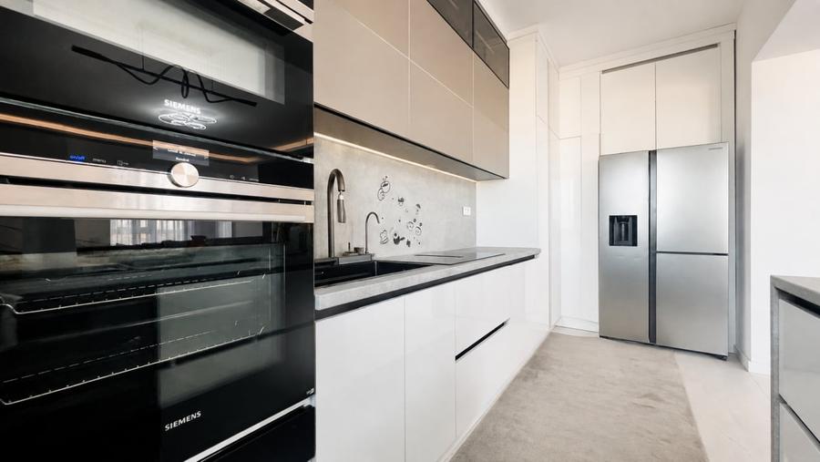 Apartament cu 4 camere, mobilat în Pipera