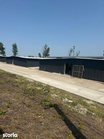 Spațiu comercial, de 1,500 mp, în Pielești