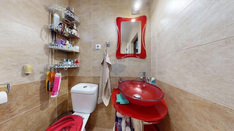 Casă individuală cu 4 camere cu Teren 1004 Mp în Hărman