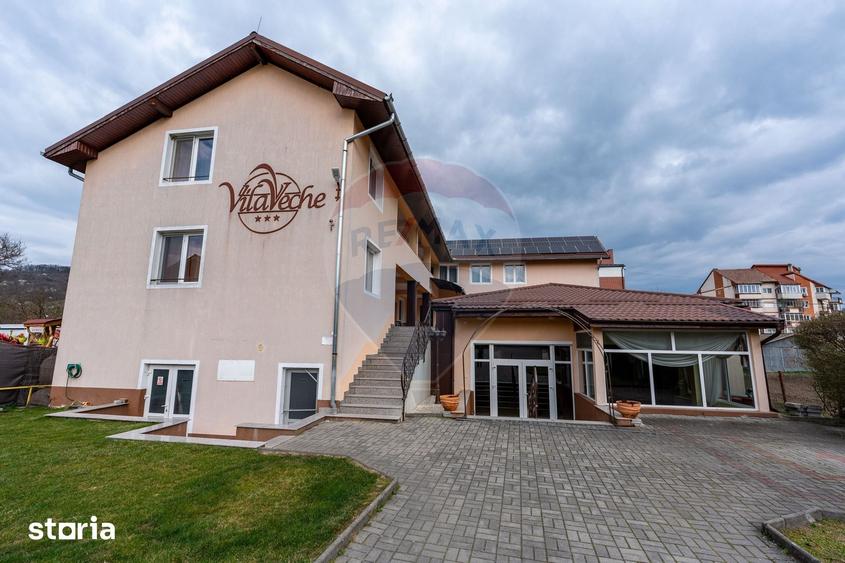 Spațiu comercial, de 1,829 mp, în Central