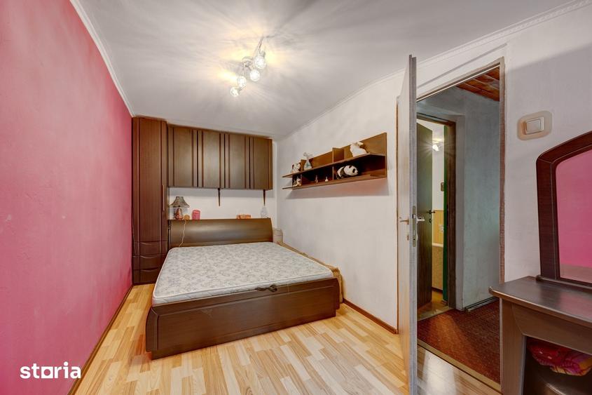 Casă cu 5 camere cu Teren 168 Mp în Băneasa