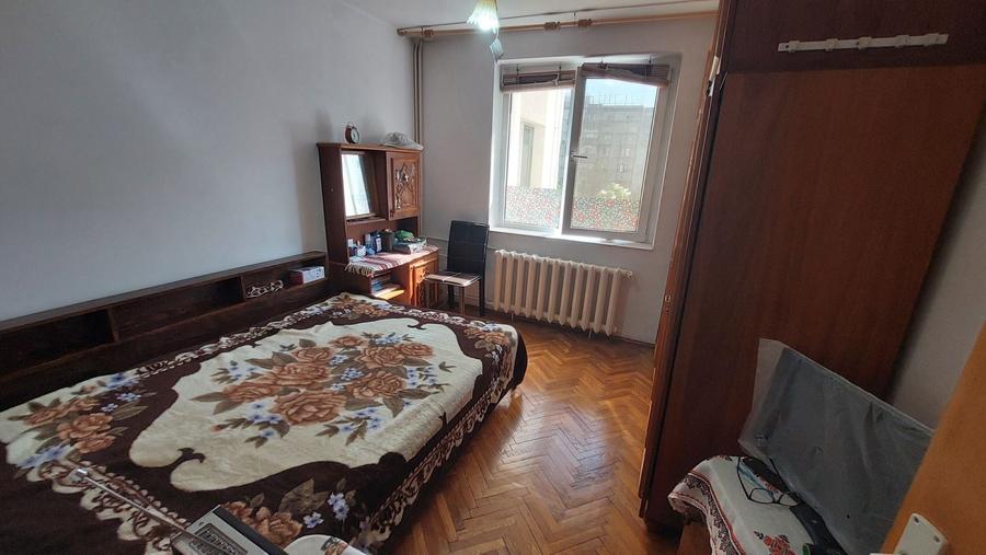 Apartament cu 4 camere în Chișinau
