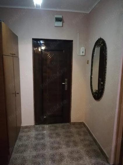 Apartament cu 2 camere semidecomandat în Poșta